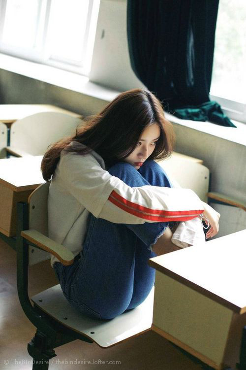 中锋回撤拿球是否成为破解低位防守的关键点,中锋后撤步