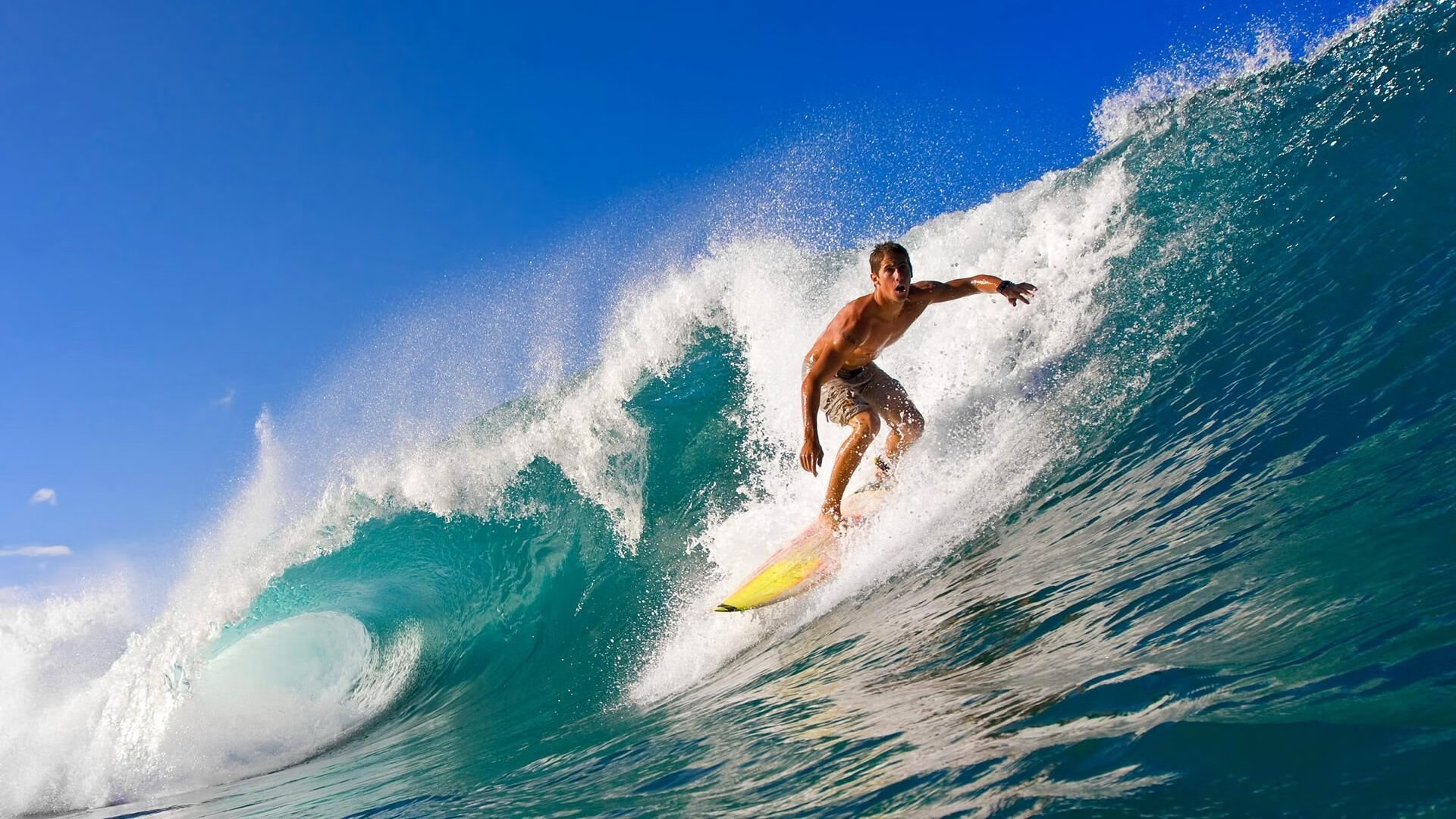 职业联赛运营模式升级推动联赛商业化持续进步，职业联赛体系