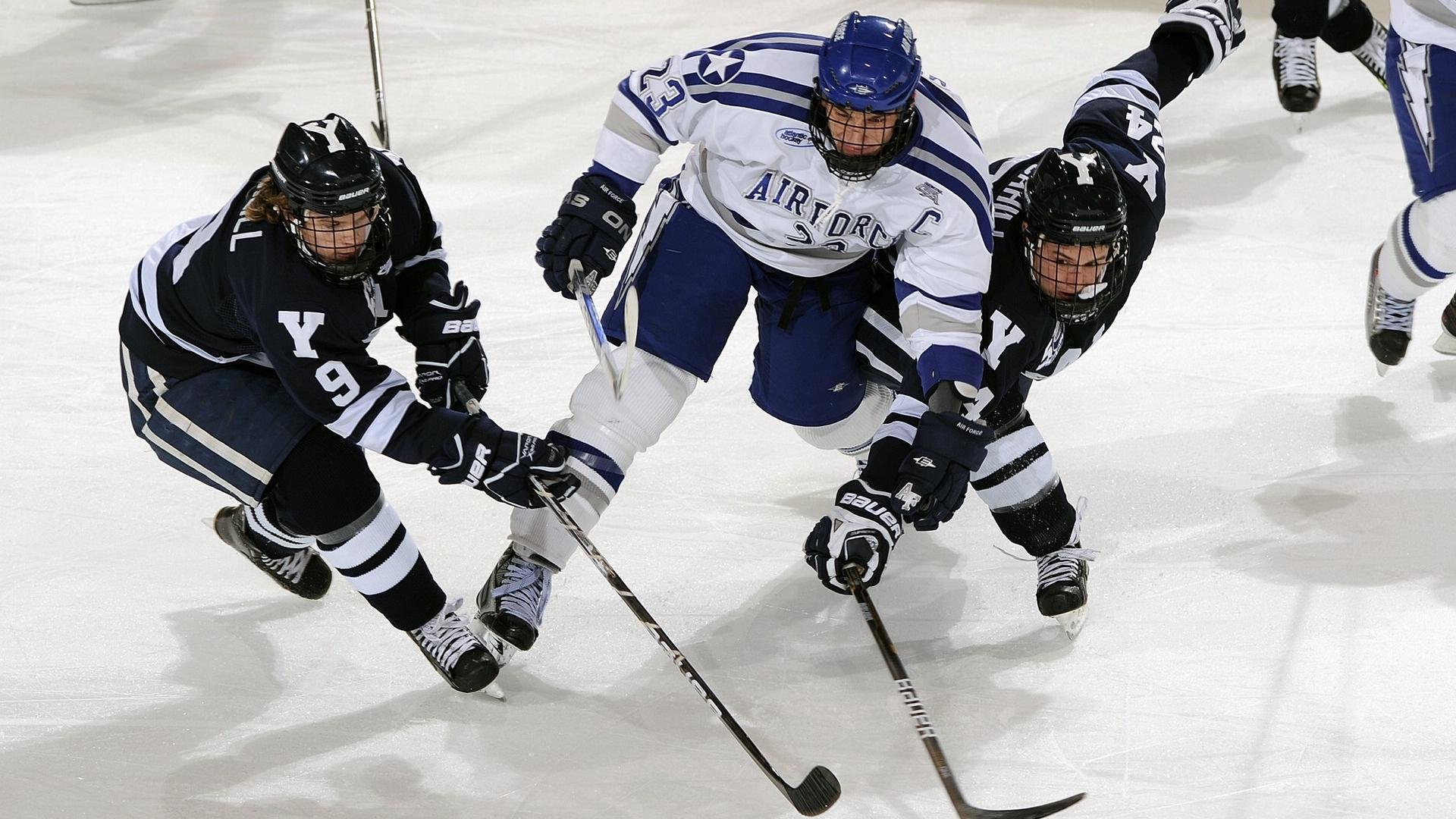 体育新闻中心服务冬季运动发展战略宣传需求，冬季体育节宣传标语